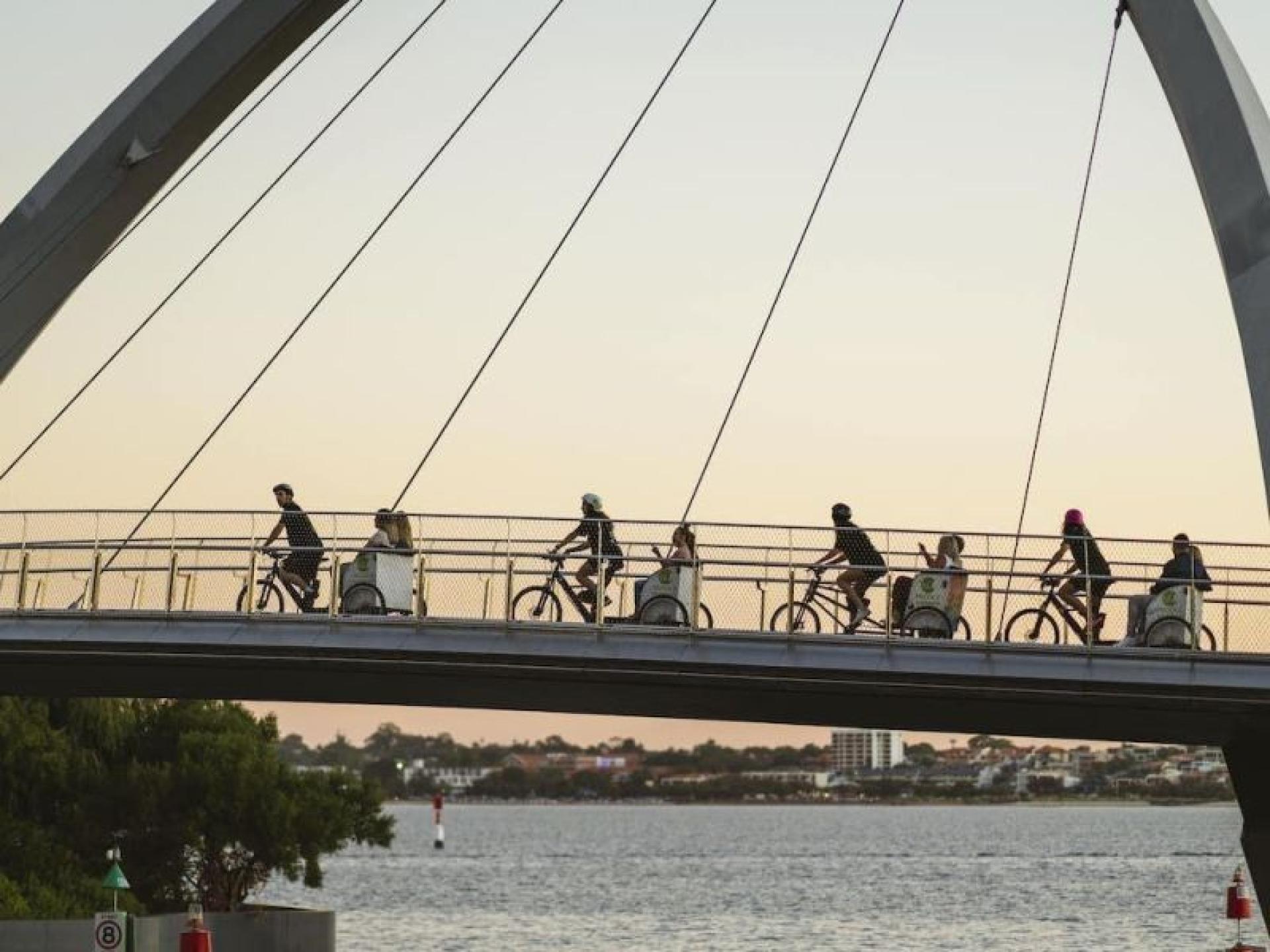 Sold-purposeful Tourism & Ooh 608992 3