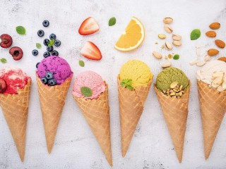 STUNNING GELATO STORE – FANTASTIC HIGH TRAFFIC LOCATION