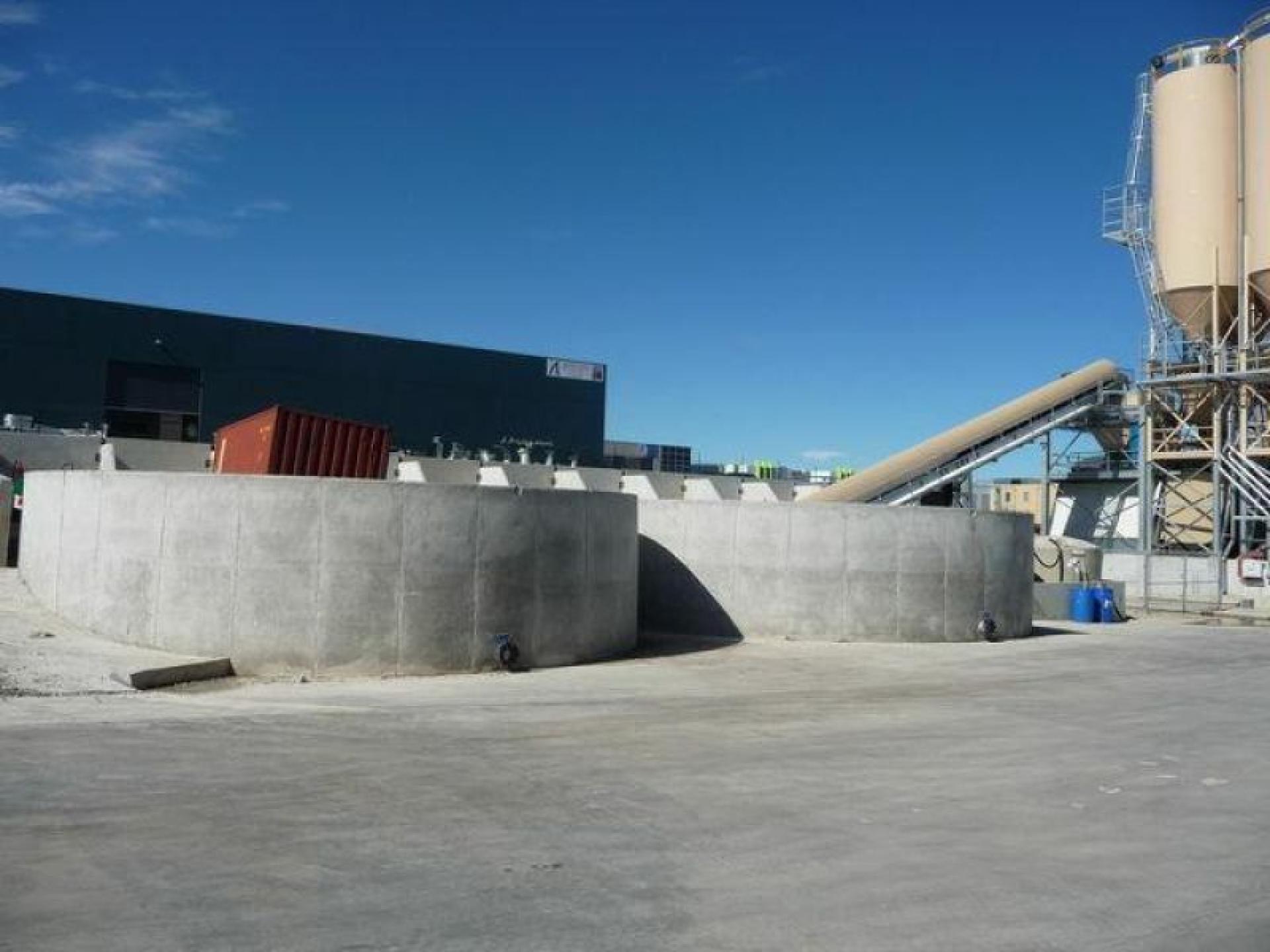 Concrete Water Tank Construction 609587 3