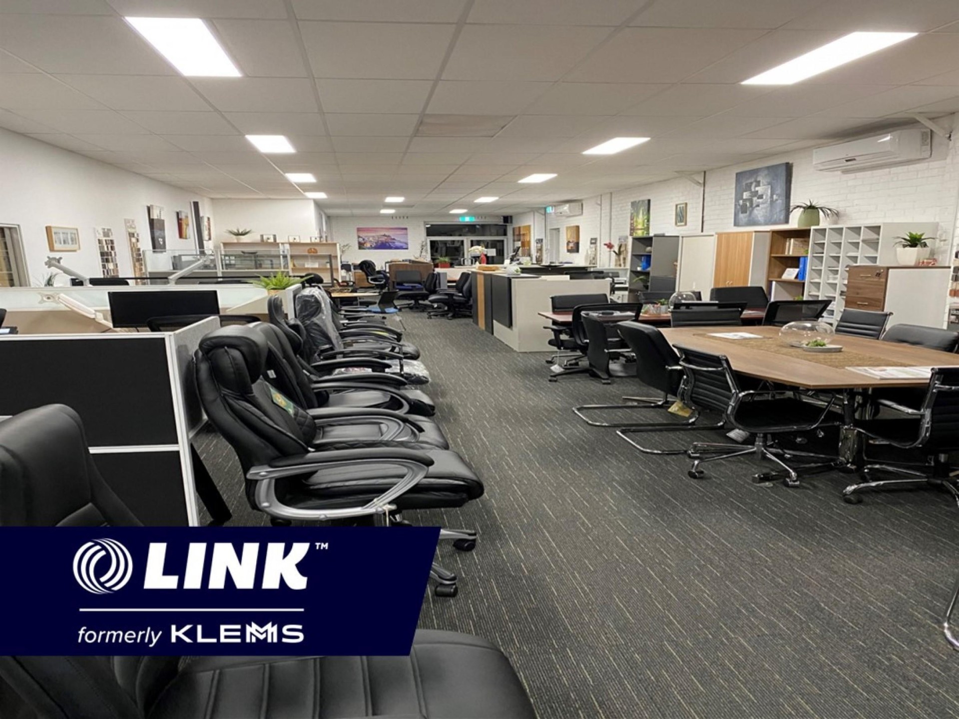 Under Offer Office Furniture 609992 1