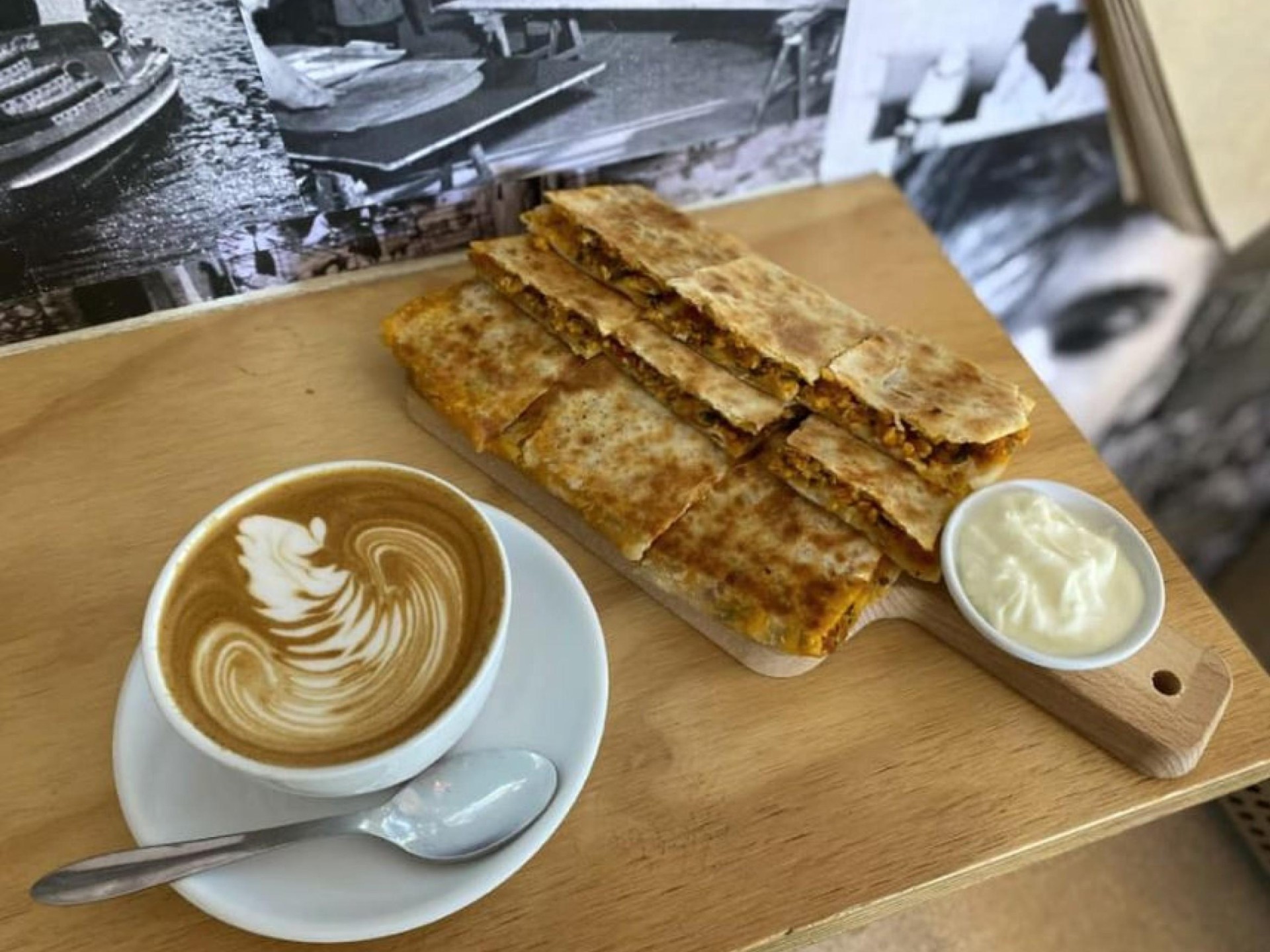 Corner Cafe Sandringham Area 610030 3