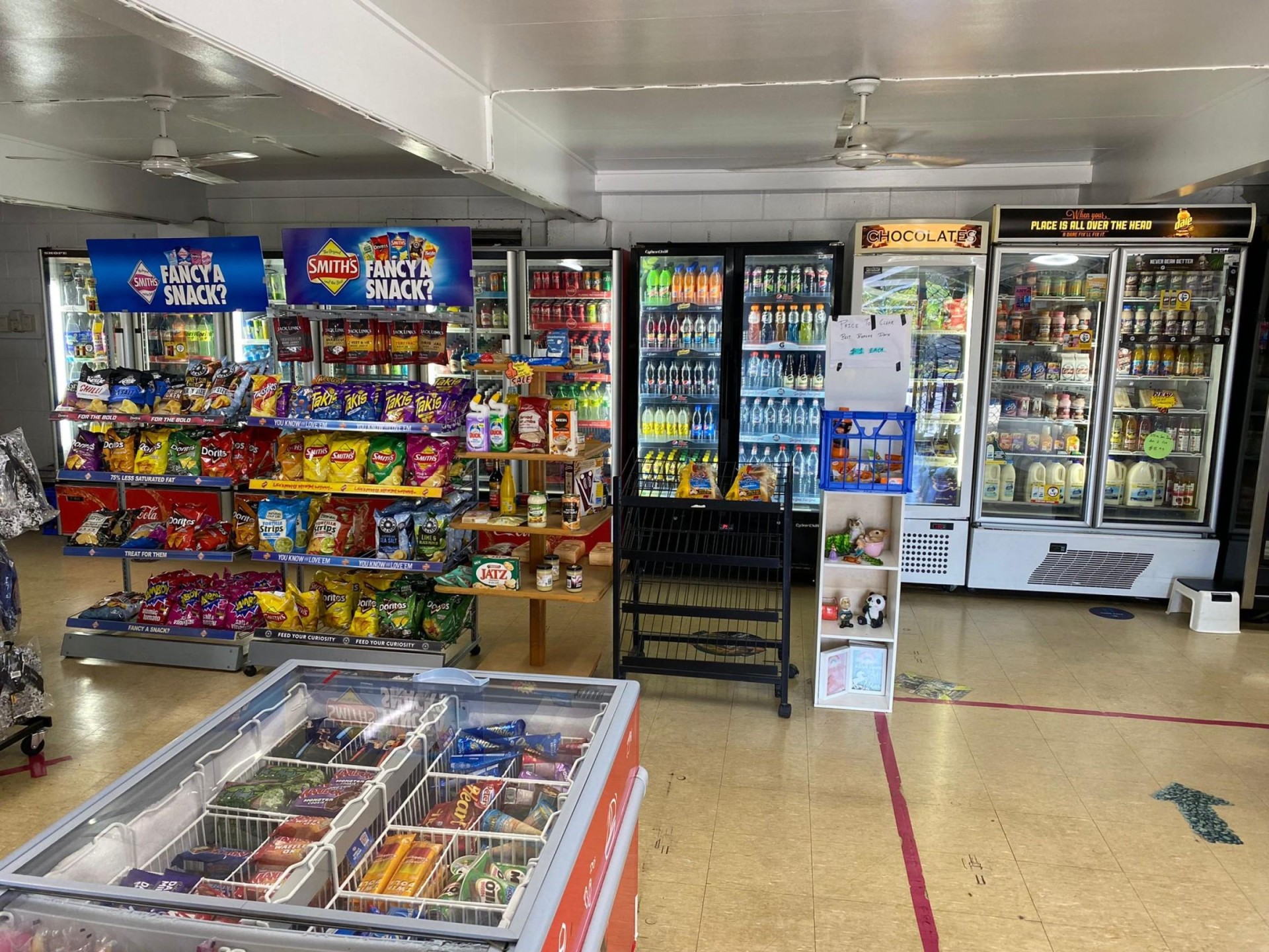 Jag Mini Mart & 610261 2