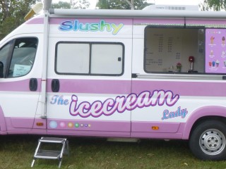 Soft Serve Ice-cream Van Ready For Business in Qld