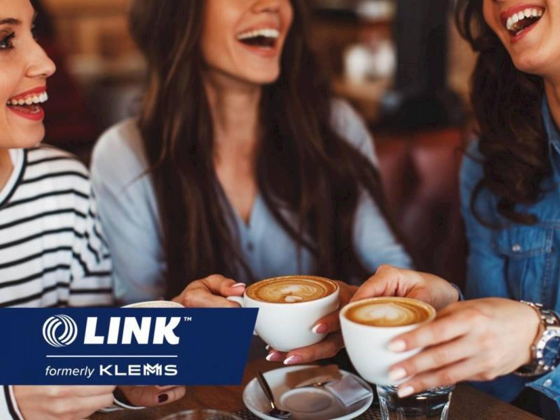 Under Offer Modern Cosy 610606 1