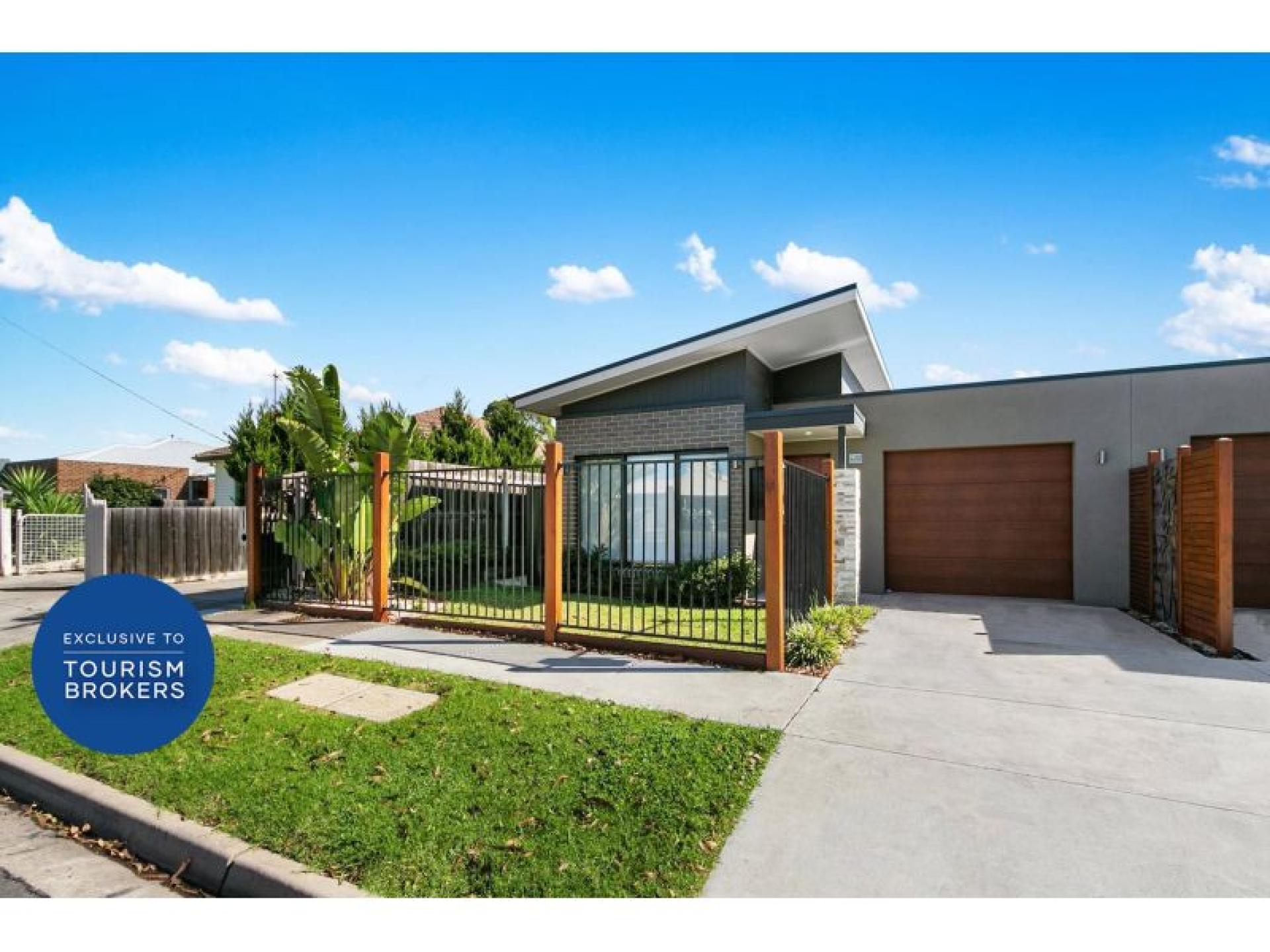 Truly A Turnkey Presentation 611032 1