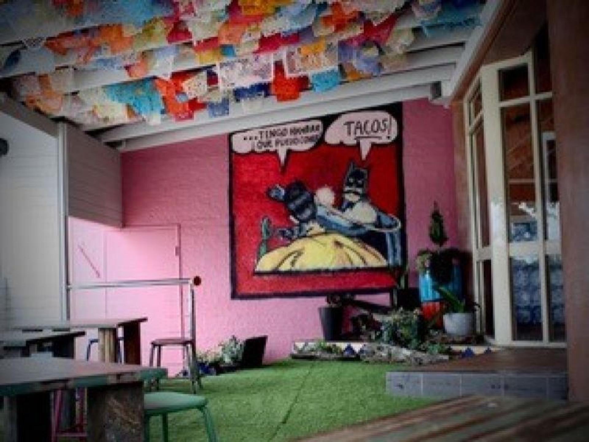 Mexican Restaurant – Blueys 612428 3