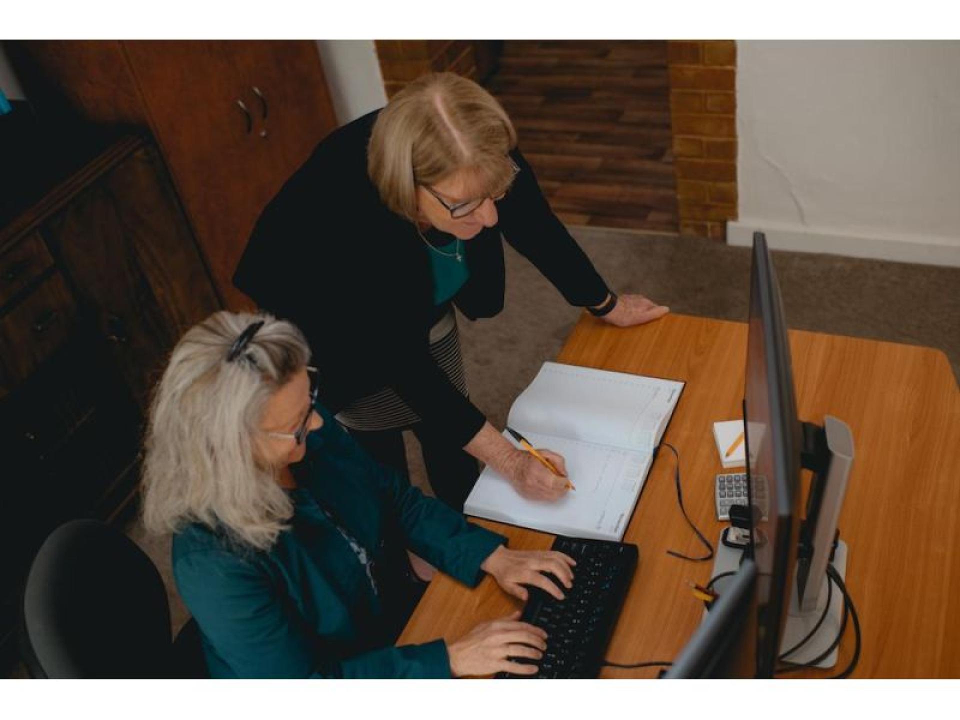 Contract Bookkeeping Consultancy – 612779 3