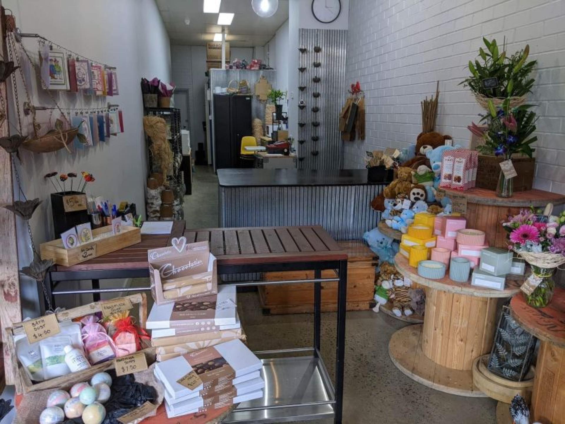 Sold - Florist Shop 613040 2