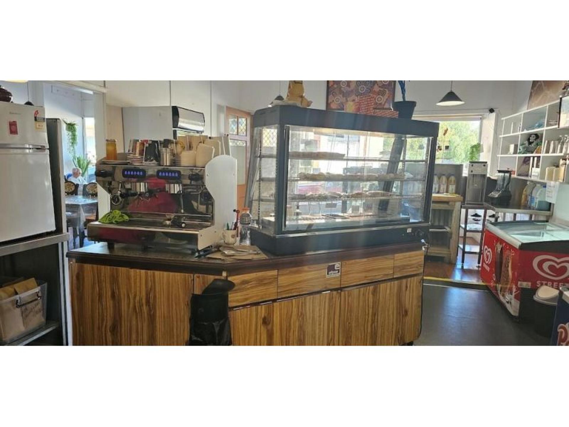 Cafe And Takeaway - 613356 3