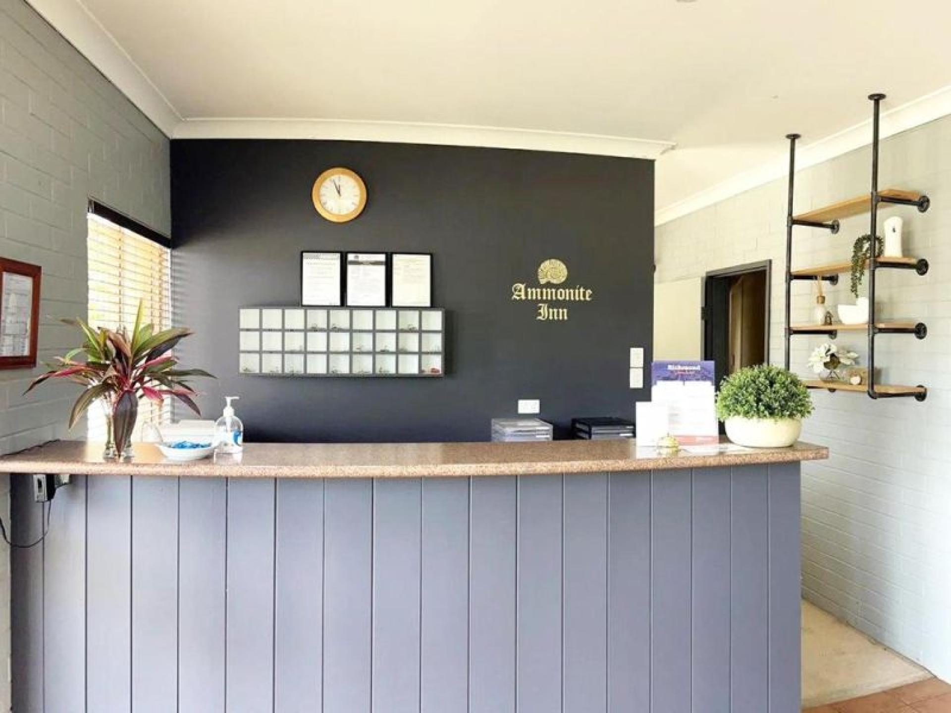 Huge Reliable Money Area 614047 2