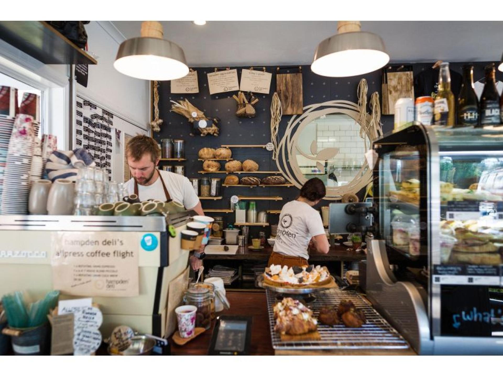 Hampden Deli & Dining 614051 3