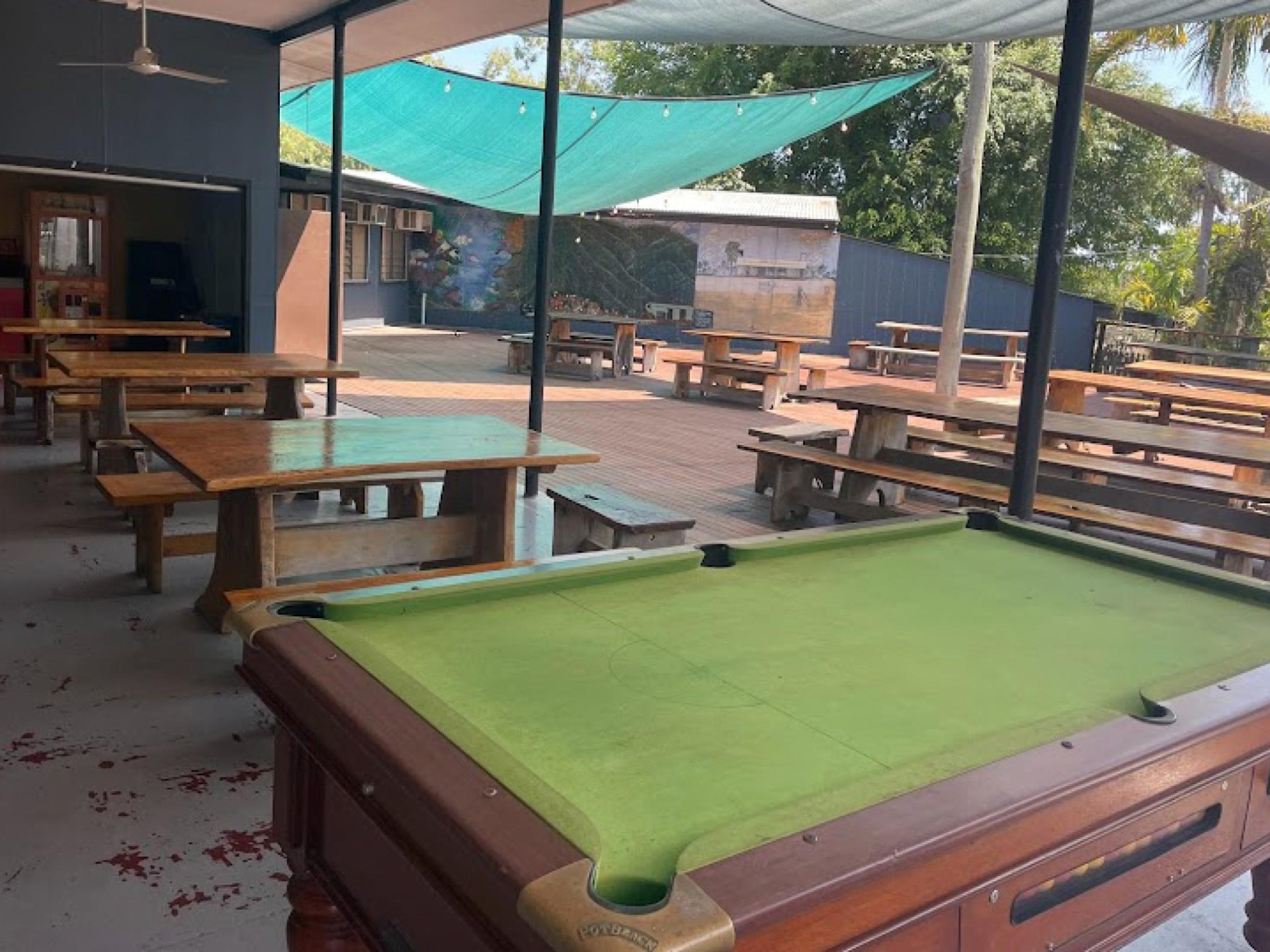 Perfectly Located And Well-established 614806 3