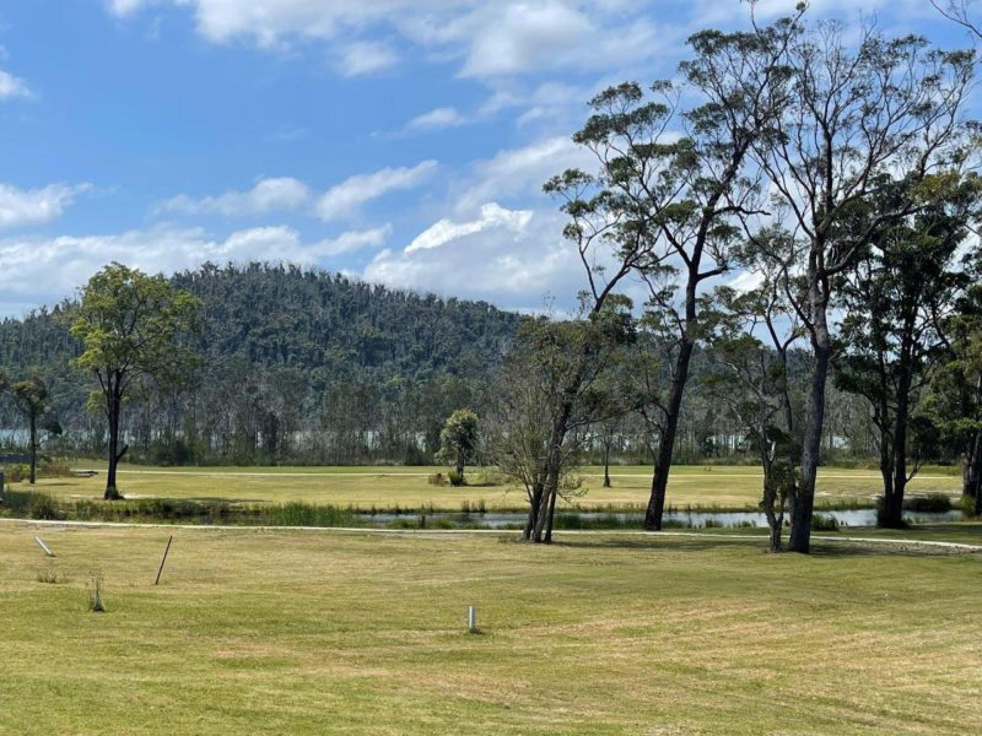 Prime Lakefront Commercial Lot 615008 2