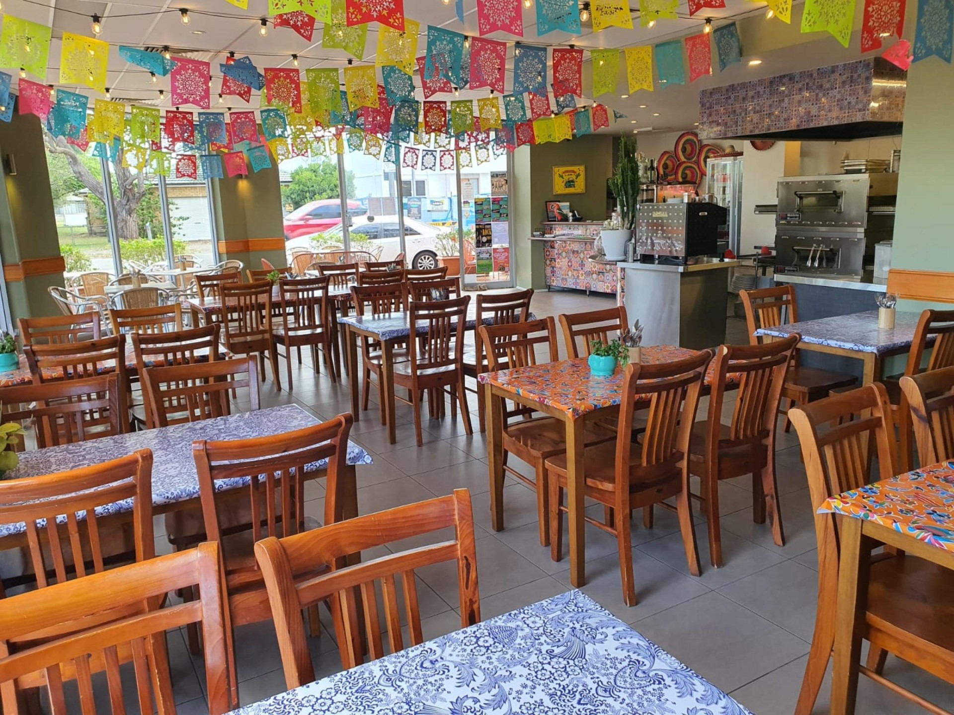 Great Presentation Very Busy 615310 2