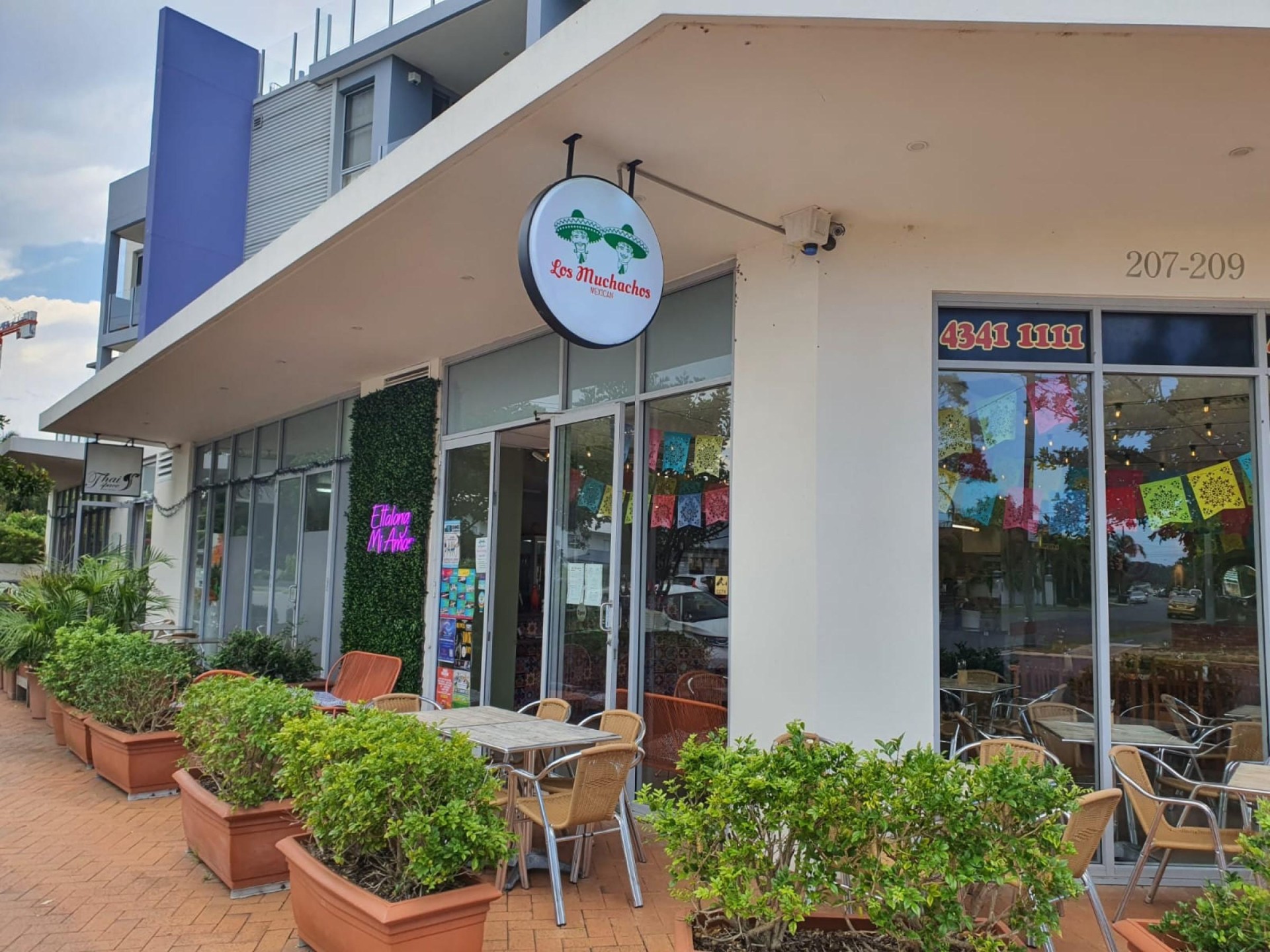 Great Presentation Very Busy 615310 1