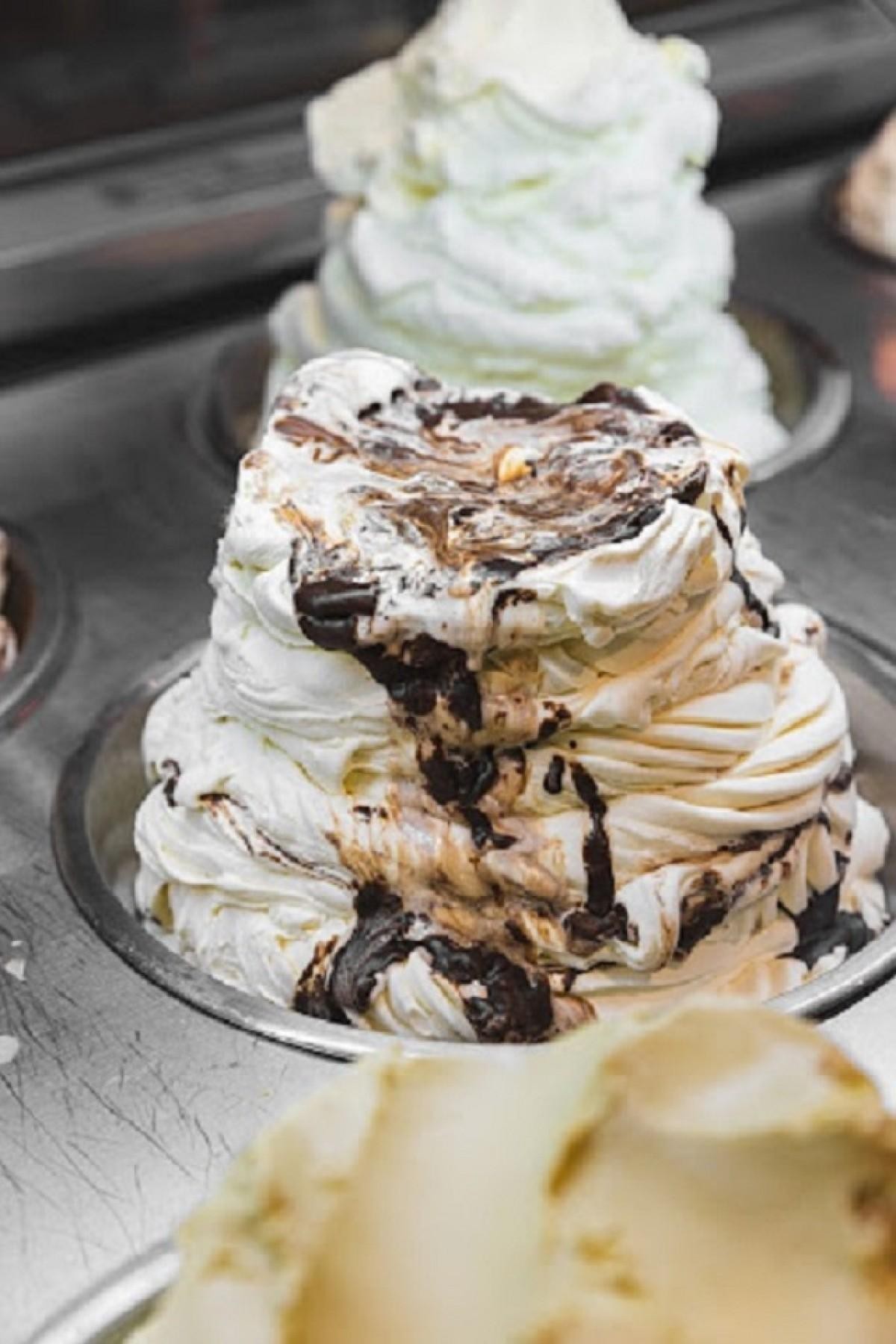 Choc And Gelato Dessert 617846 3