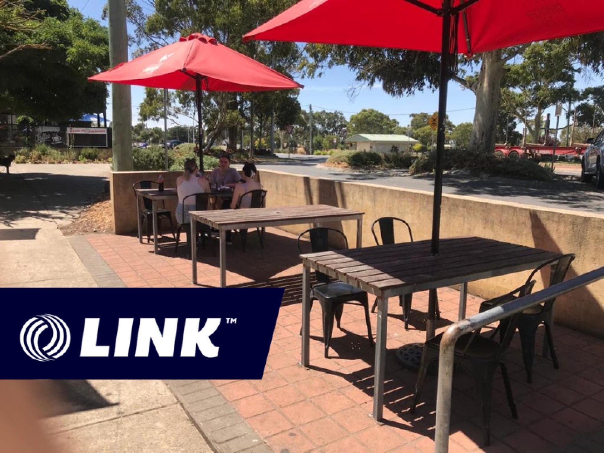 Under Offer Chicken Bar 618243 2