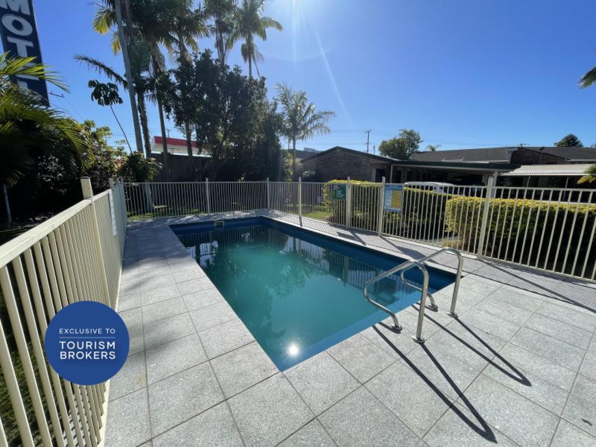 Leasehold Motel On Brisbane 618261 1