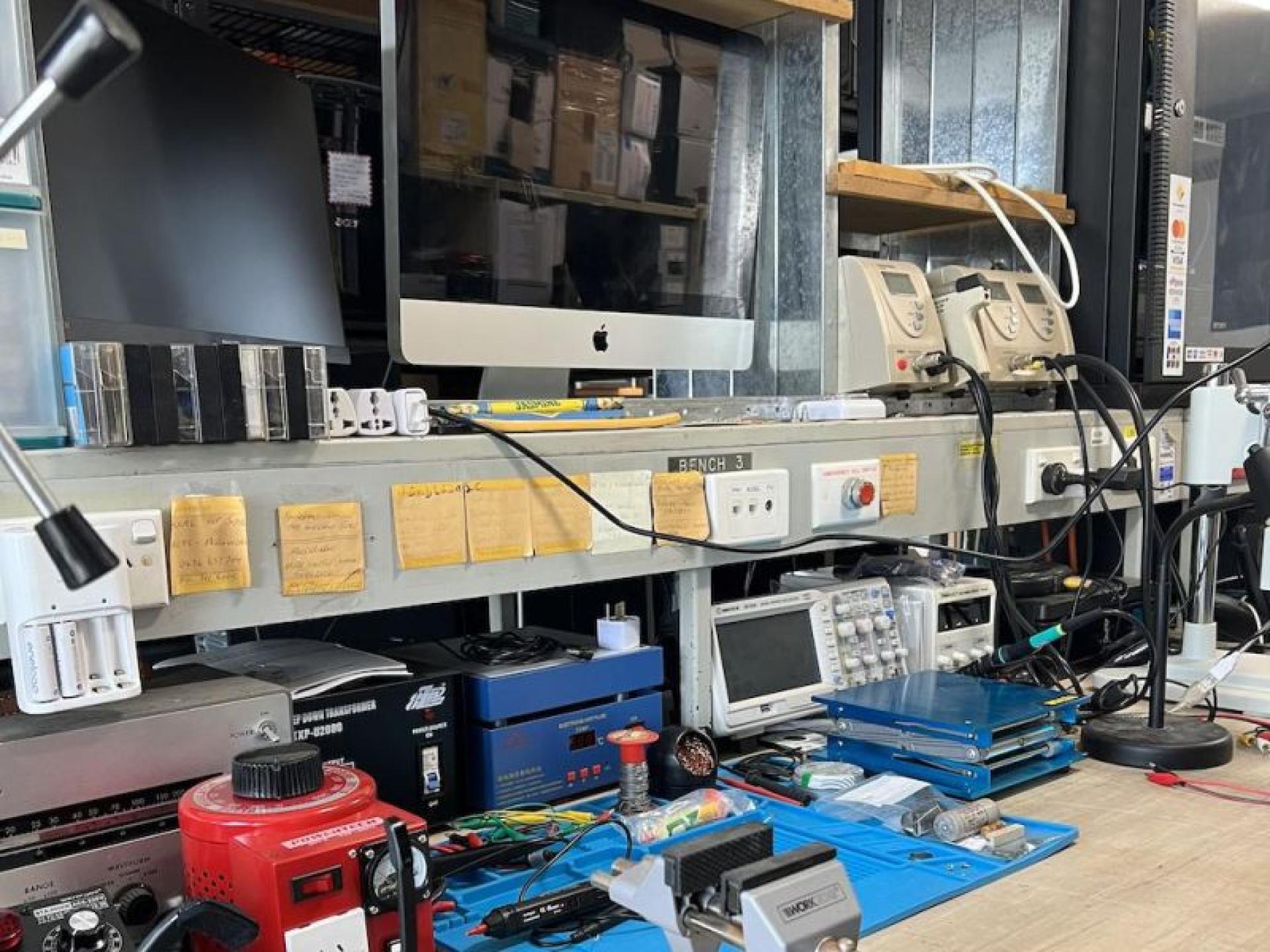 Sold - Mobile Computer 618612 2