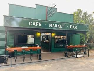Waterfront General Store and Café - Chatsworth, NSW