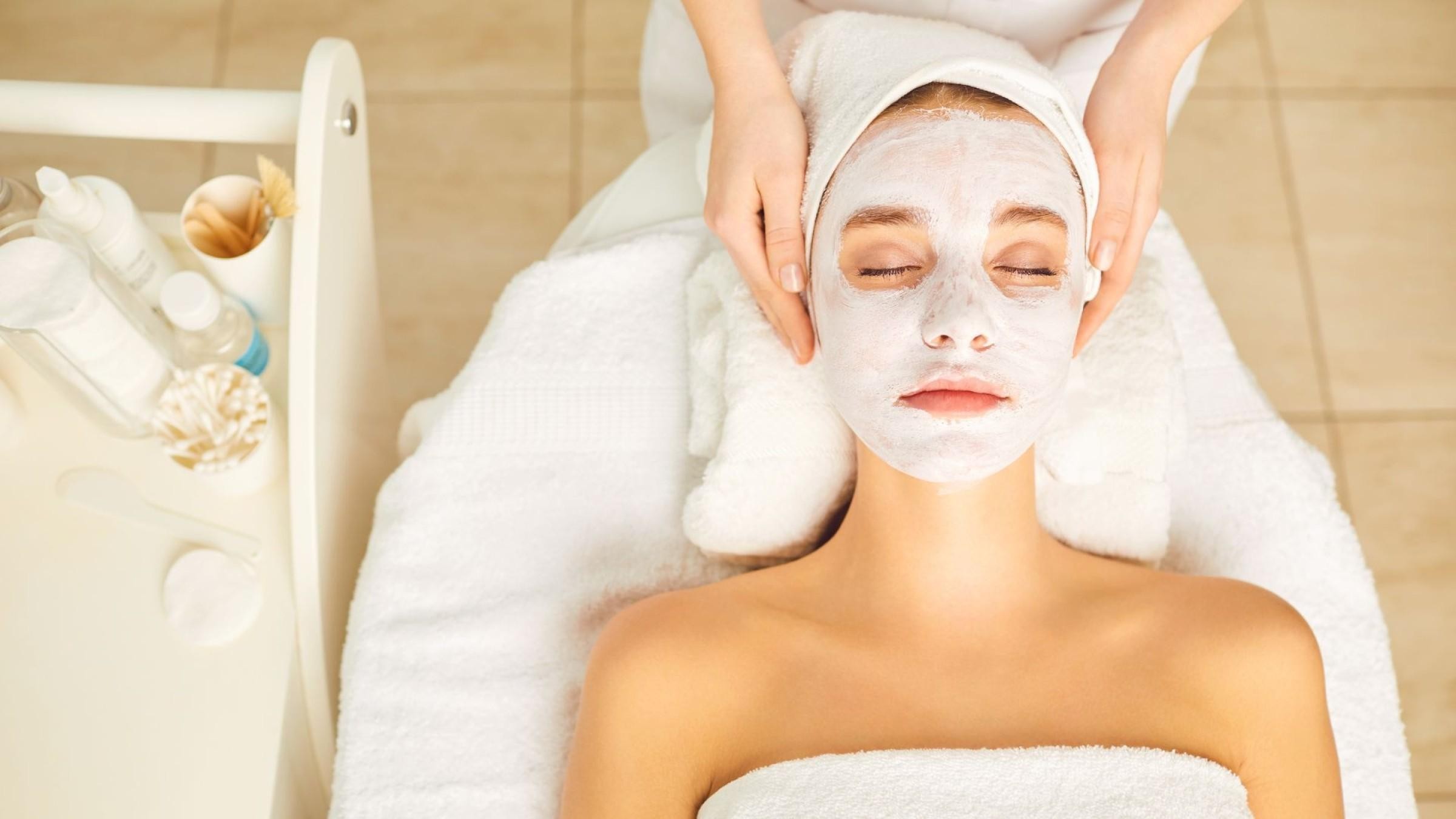 Beauty Clinic Price Reduced! 619105 3