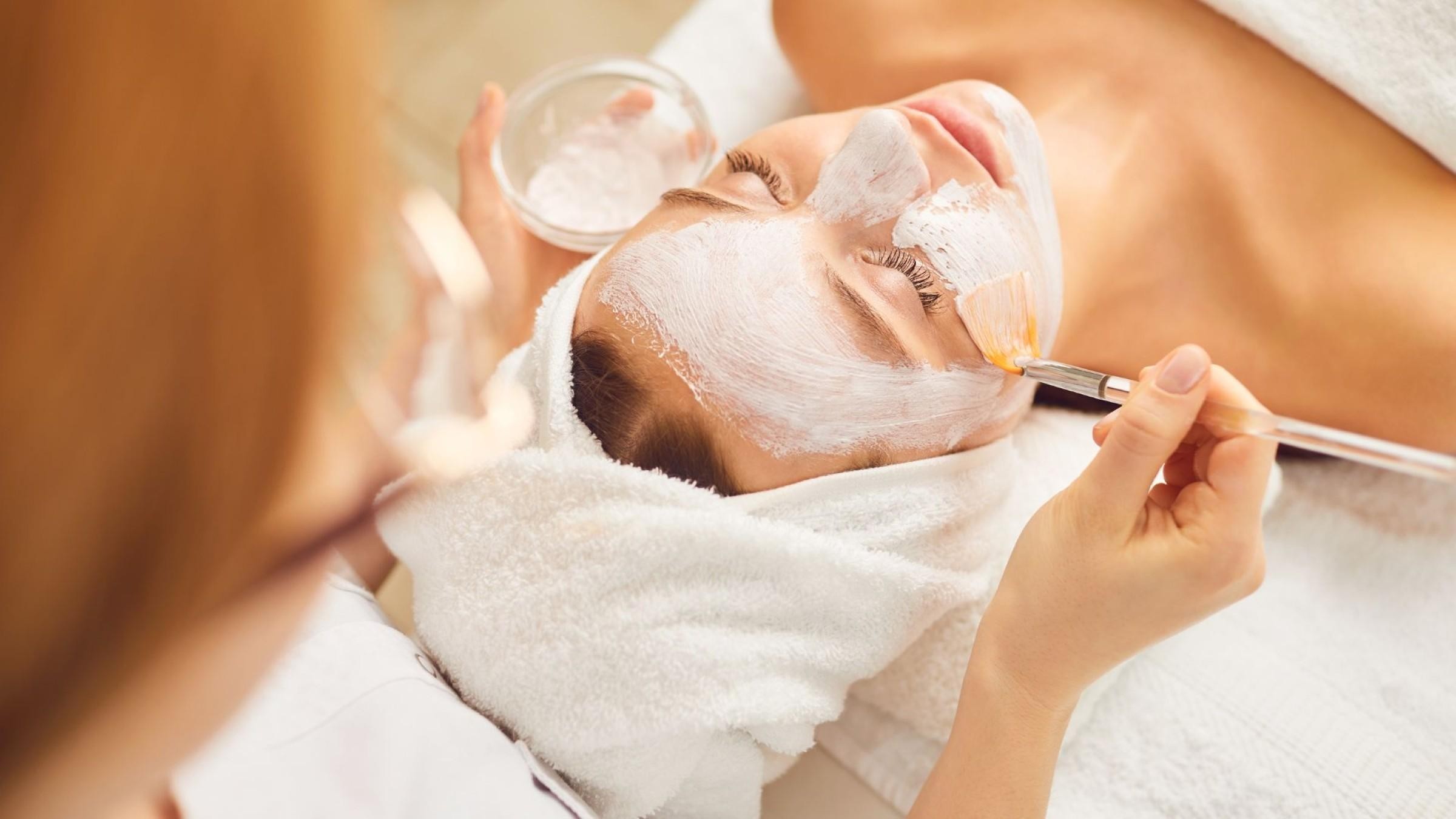 Beauty Clinic Price Reduced! 619105 1