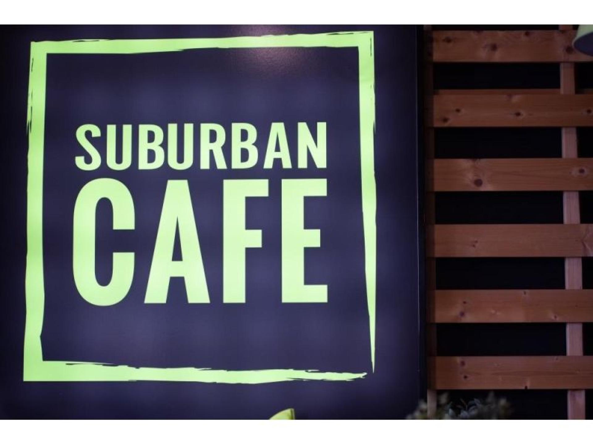 Under Offer - Established 619302 3