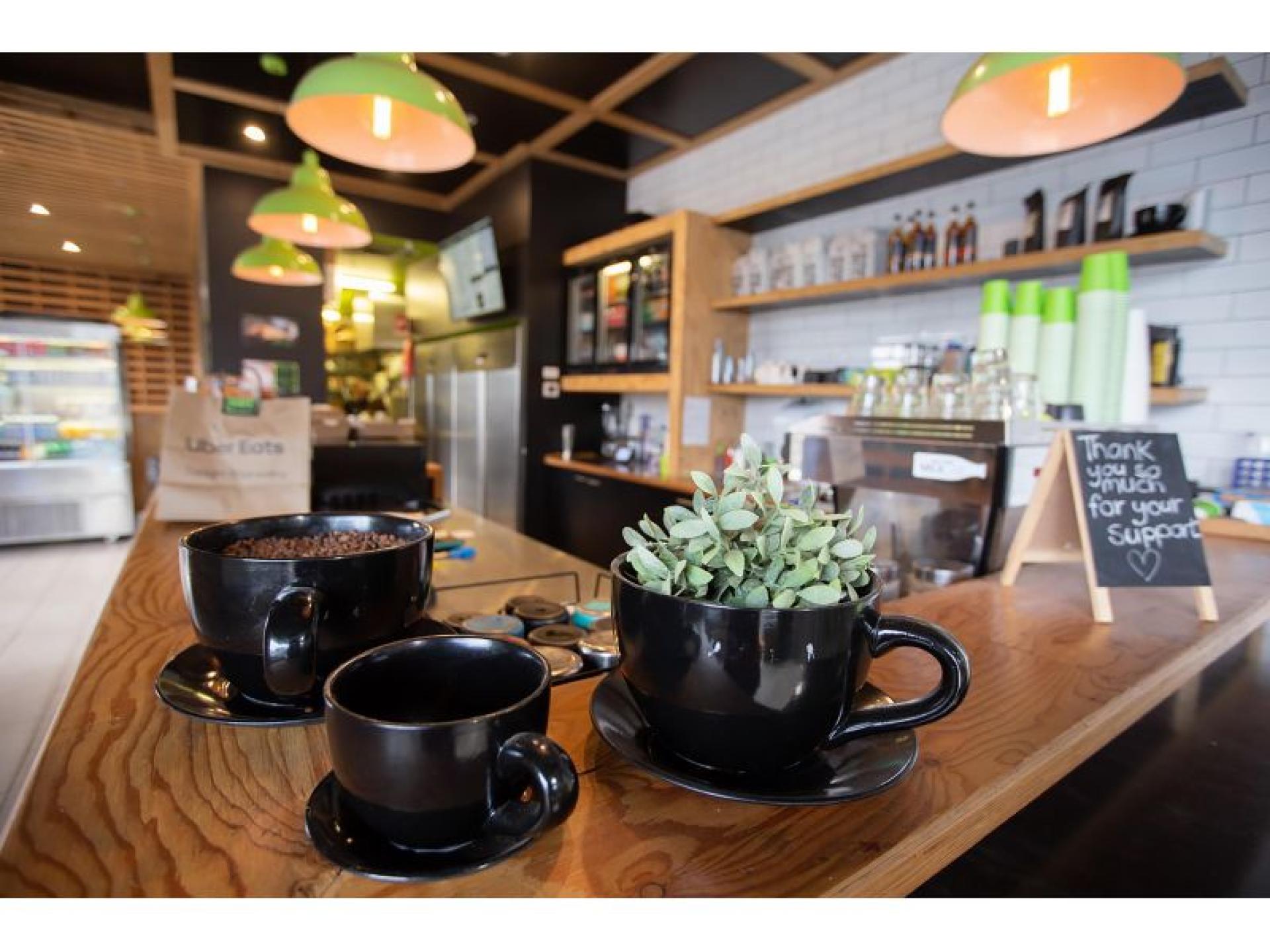 Under Offer - Established 619302 2