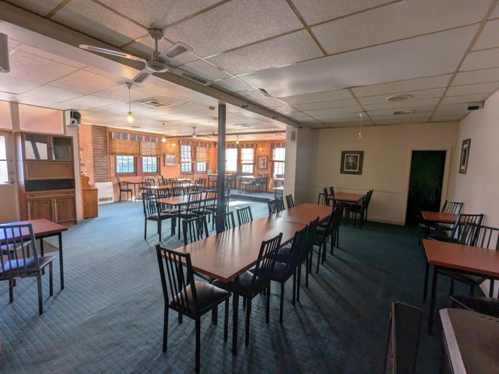 Sold - Iconic Pub 619580 3