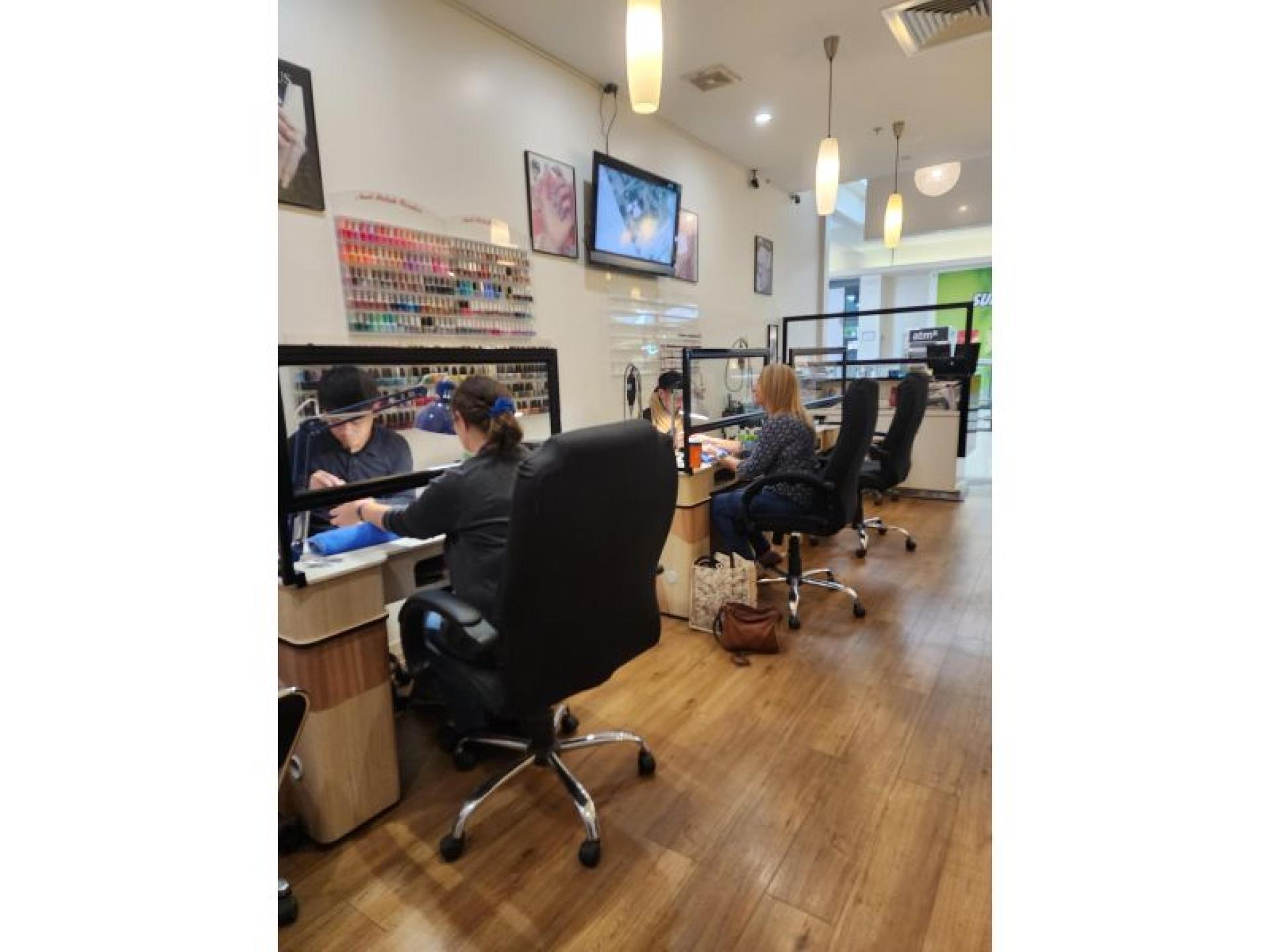 Busy Nail Salon In 619713 3