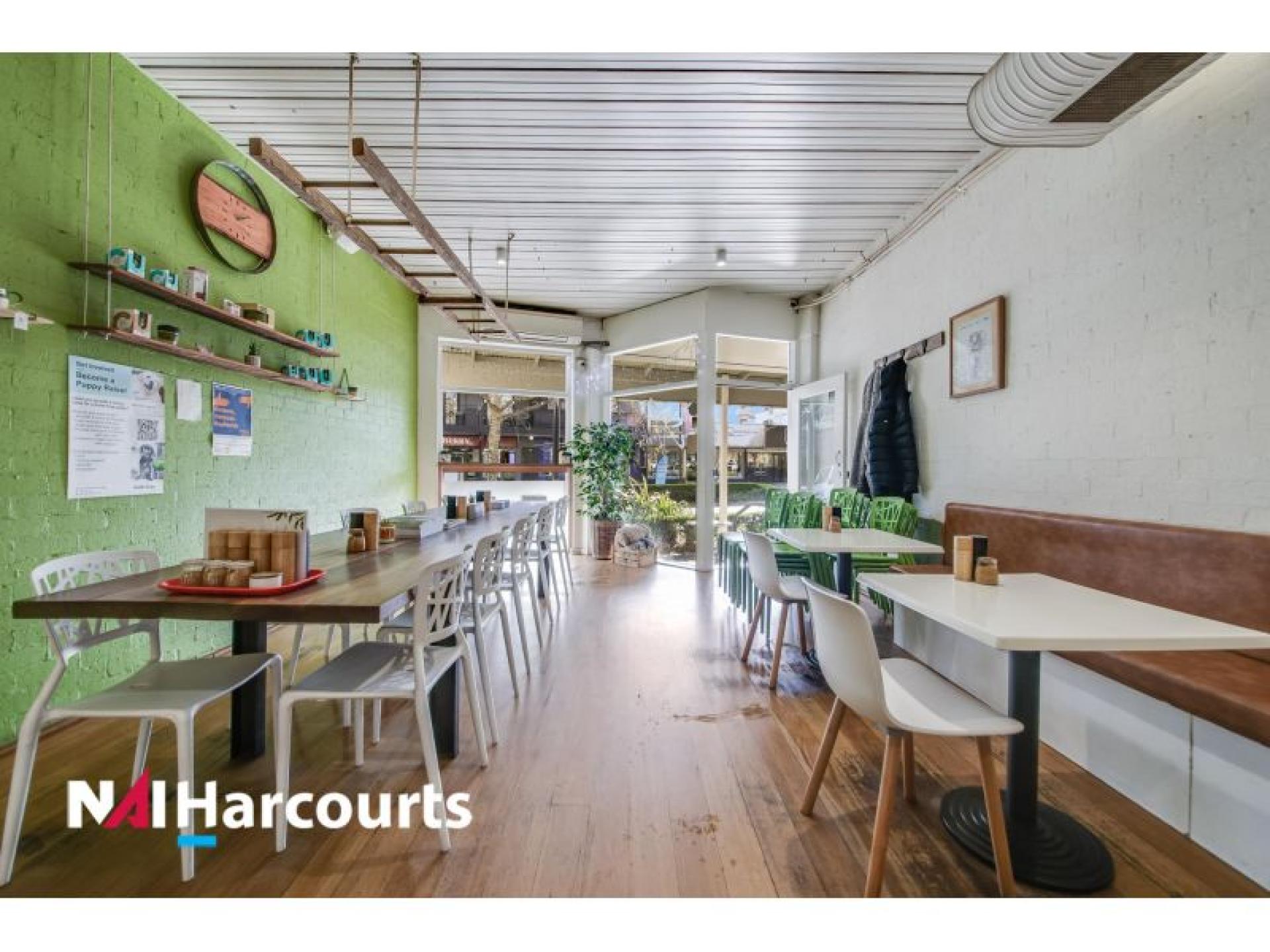 Popular Cafe In High 619718 1