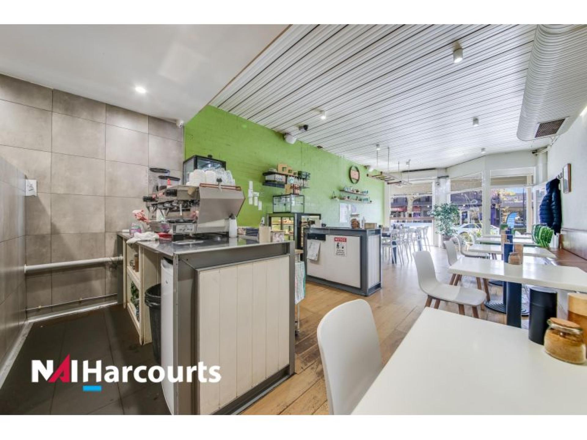 Popular Cafe In High 619718 3