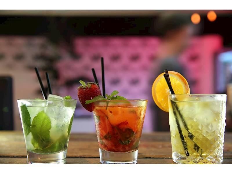 Beach Restaurant & Bar 620356 2