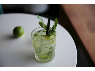 Beach Restaurant & Bar