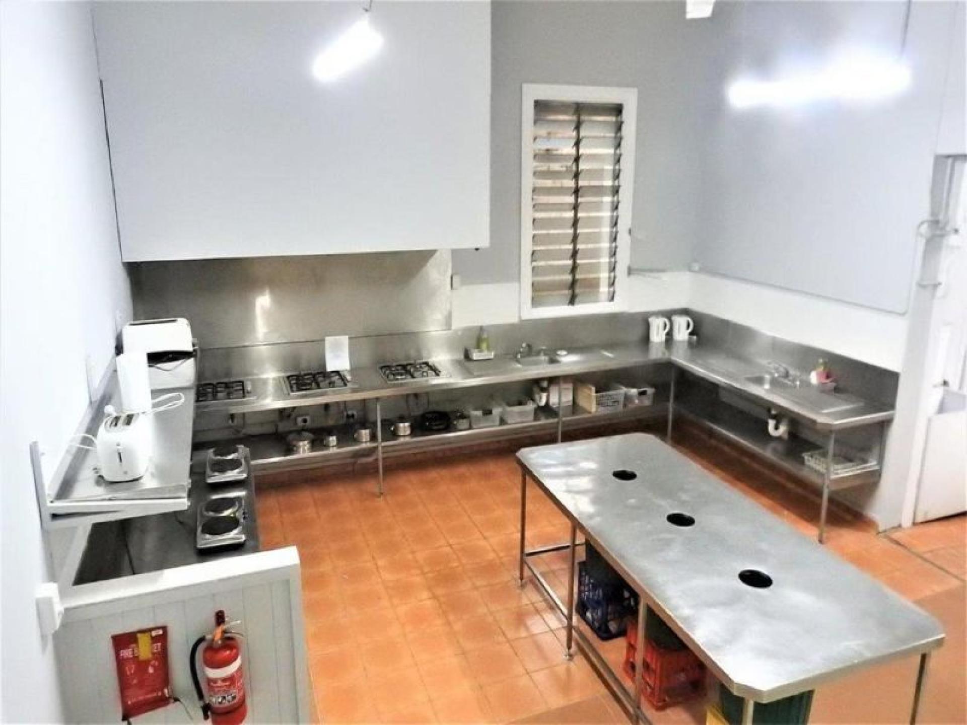 Fantastic Cbd Location Leasehold 621092 3