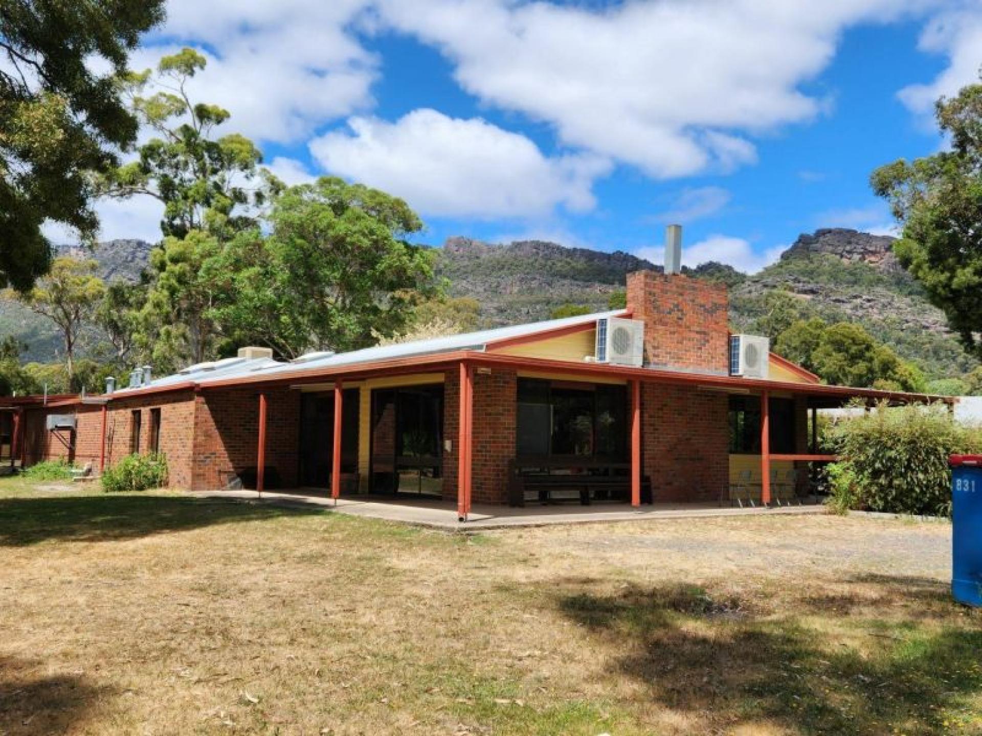 Sold - Camp Acacia(with 621135 2