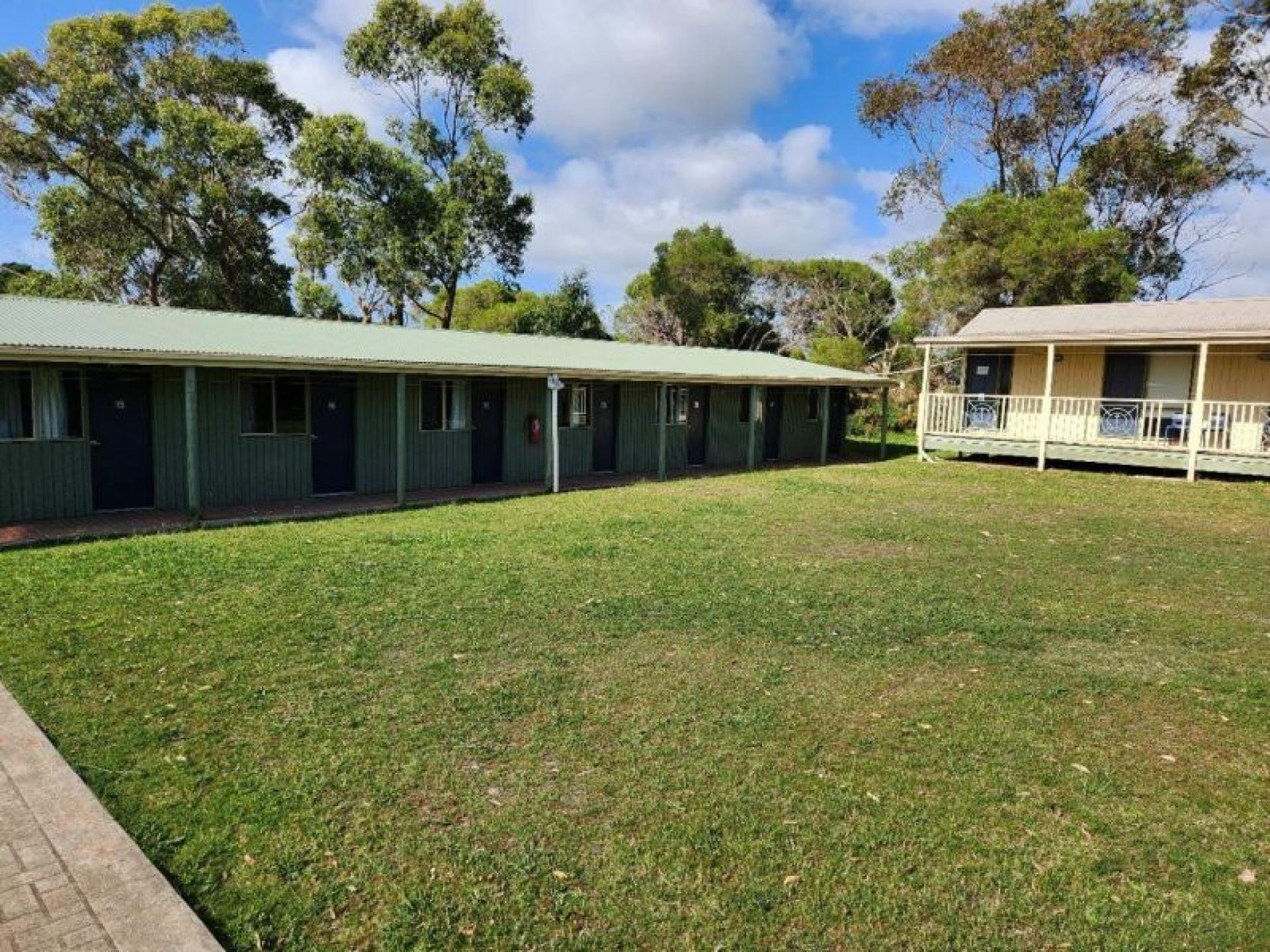 Under Offer! 13.26 Acres 621137 1