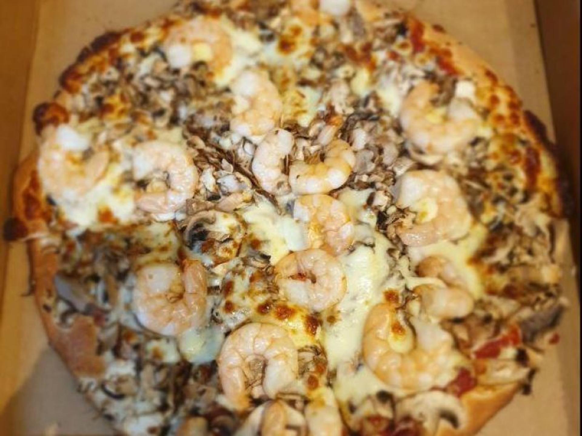 Bayside Pizza Restaurant And 621180 3