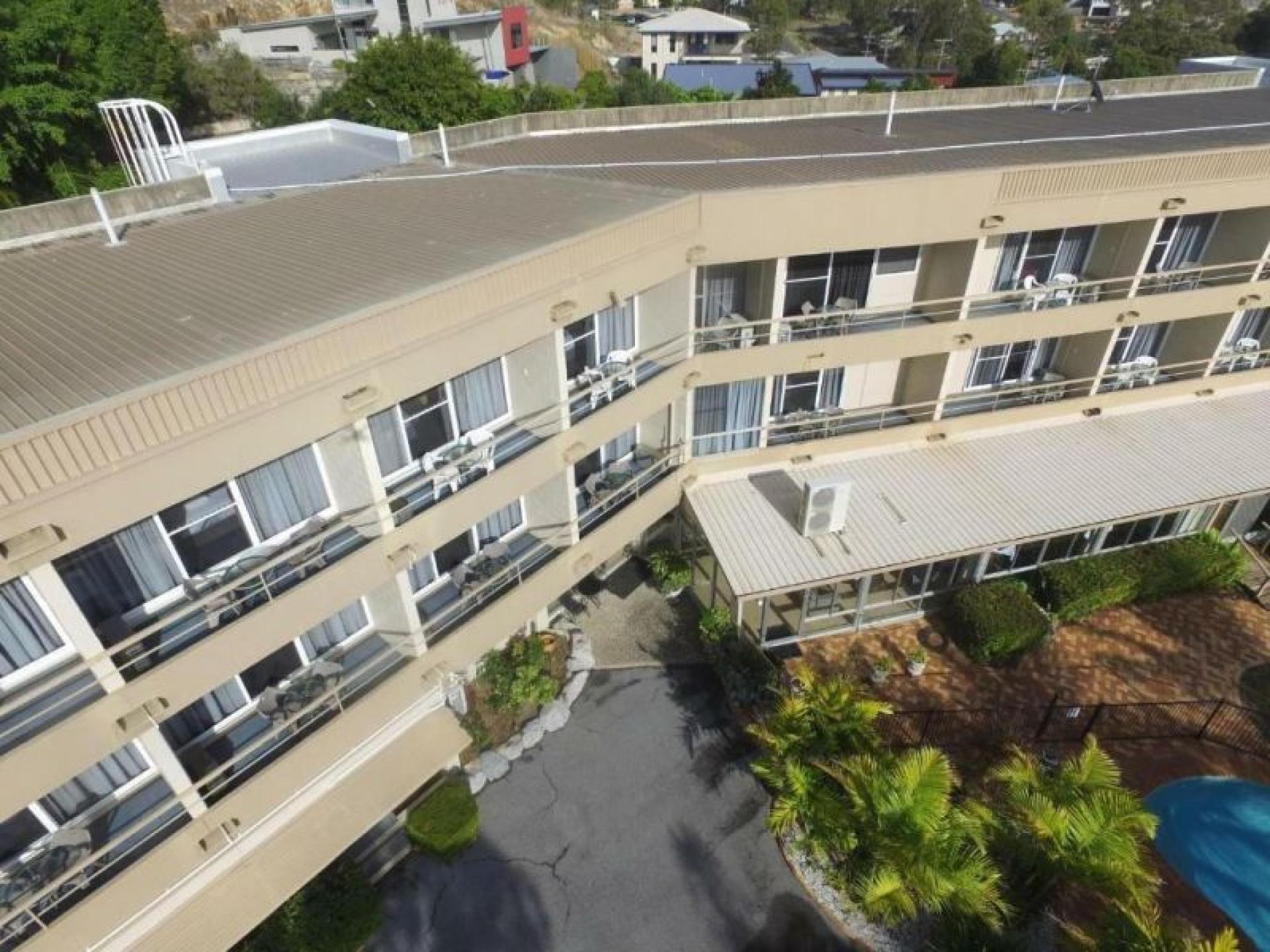 Iconic Hilltop Gladstone Motel 622057 2