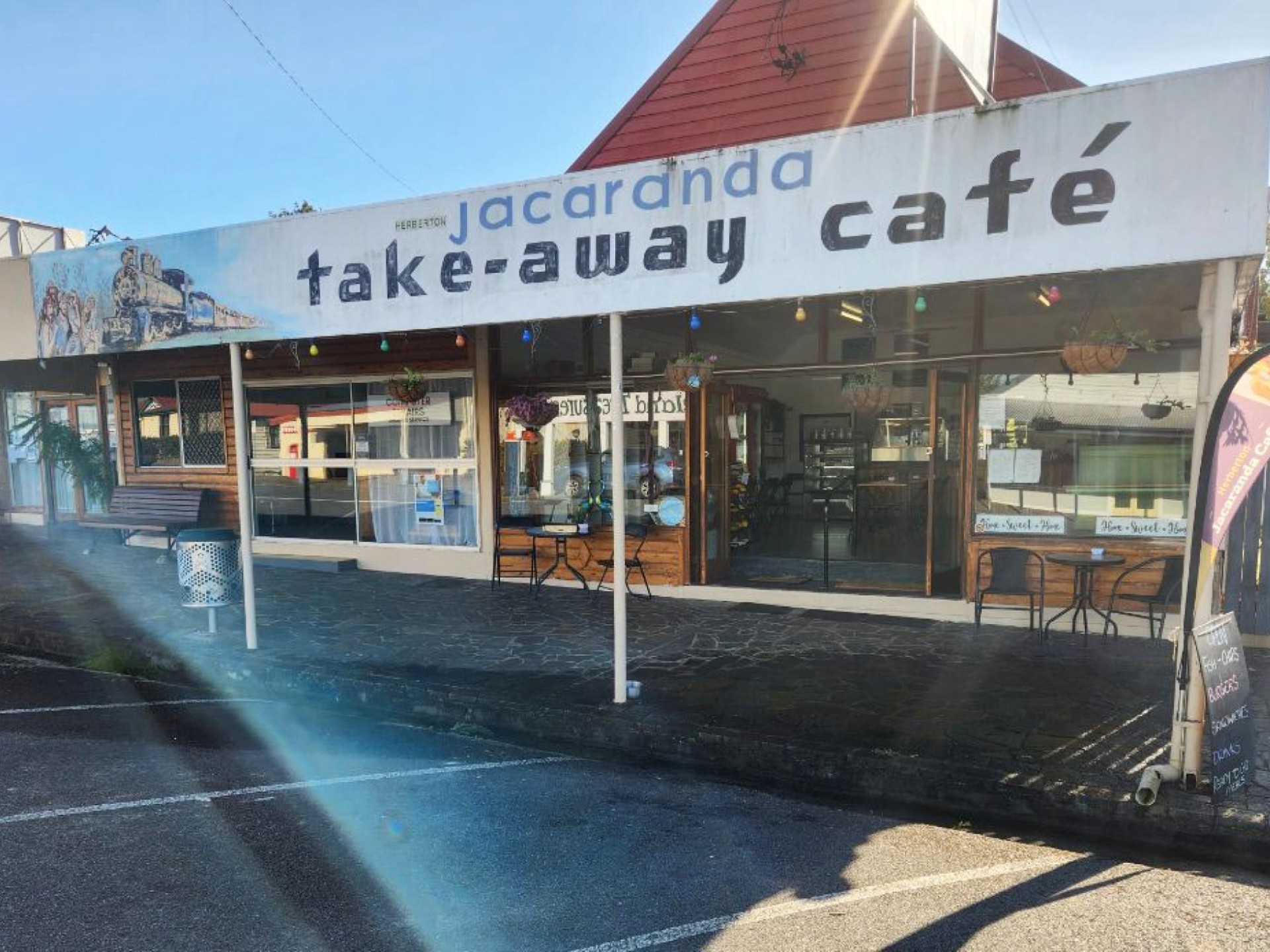 Herberton Jacaranda Cafe - 622378 2