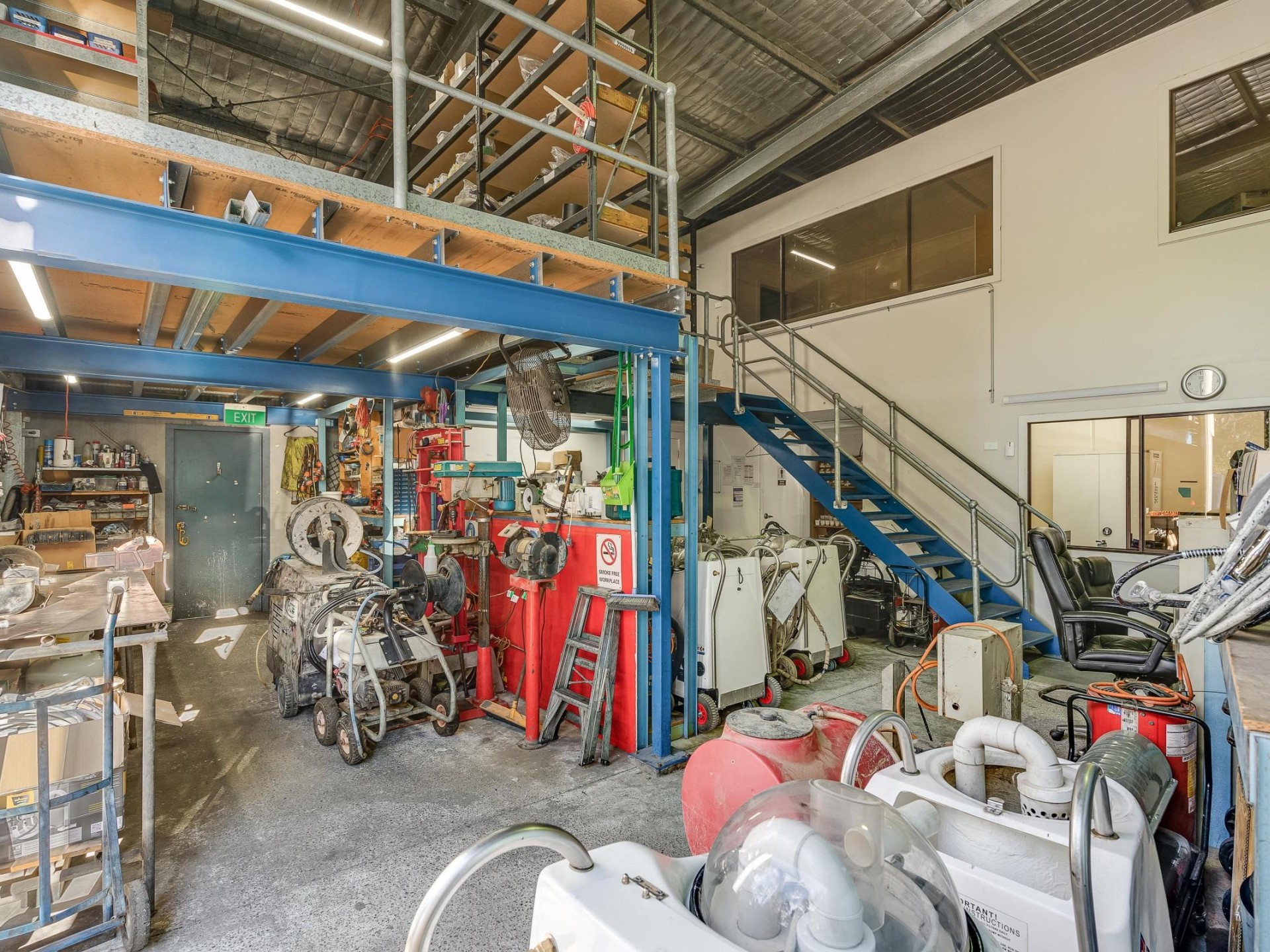 High Pressure Water Cleaning 622440 1