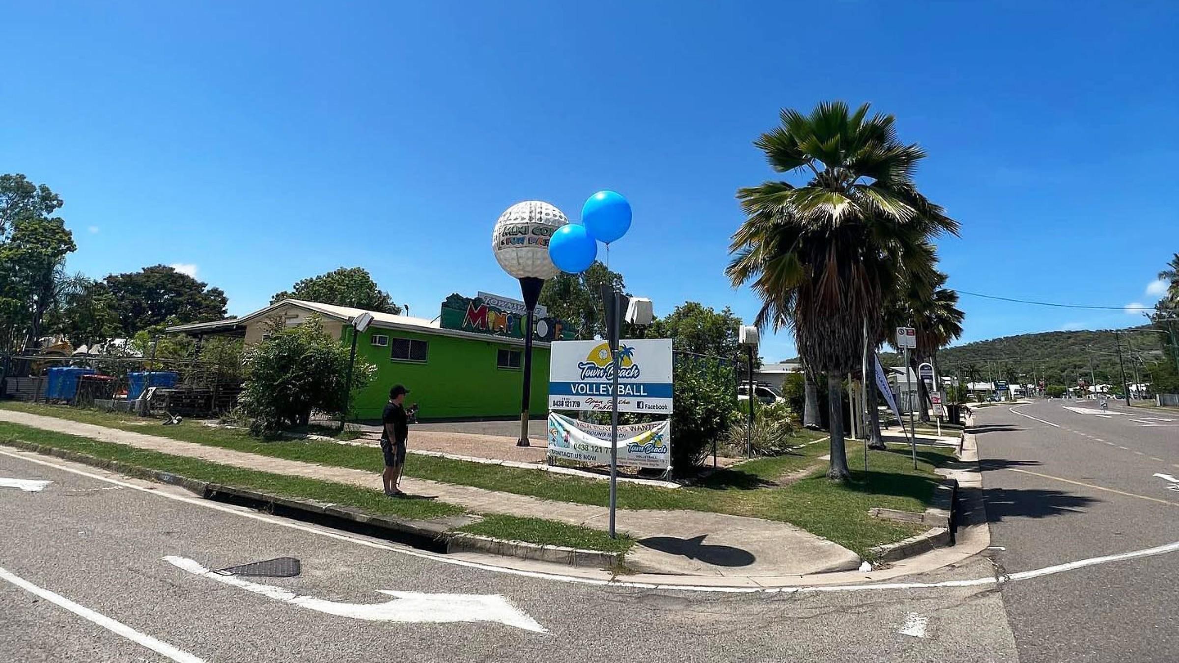 Townsville Mini Golf Town 623602 2