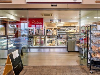Suburban Bakery
