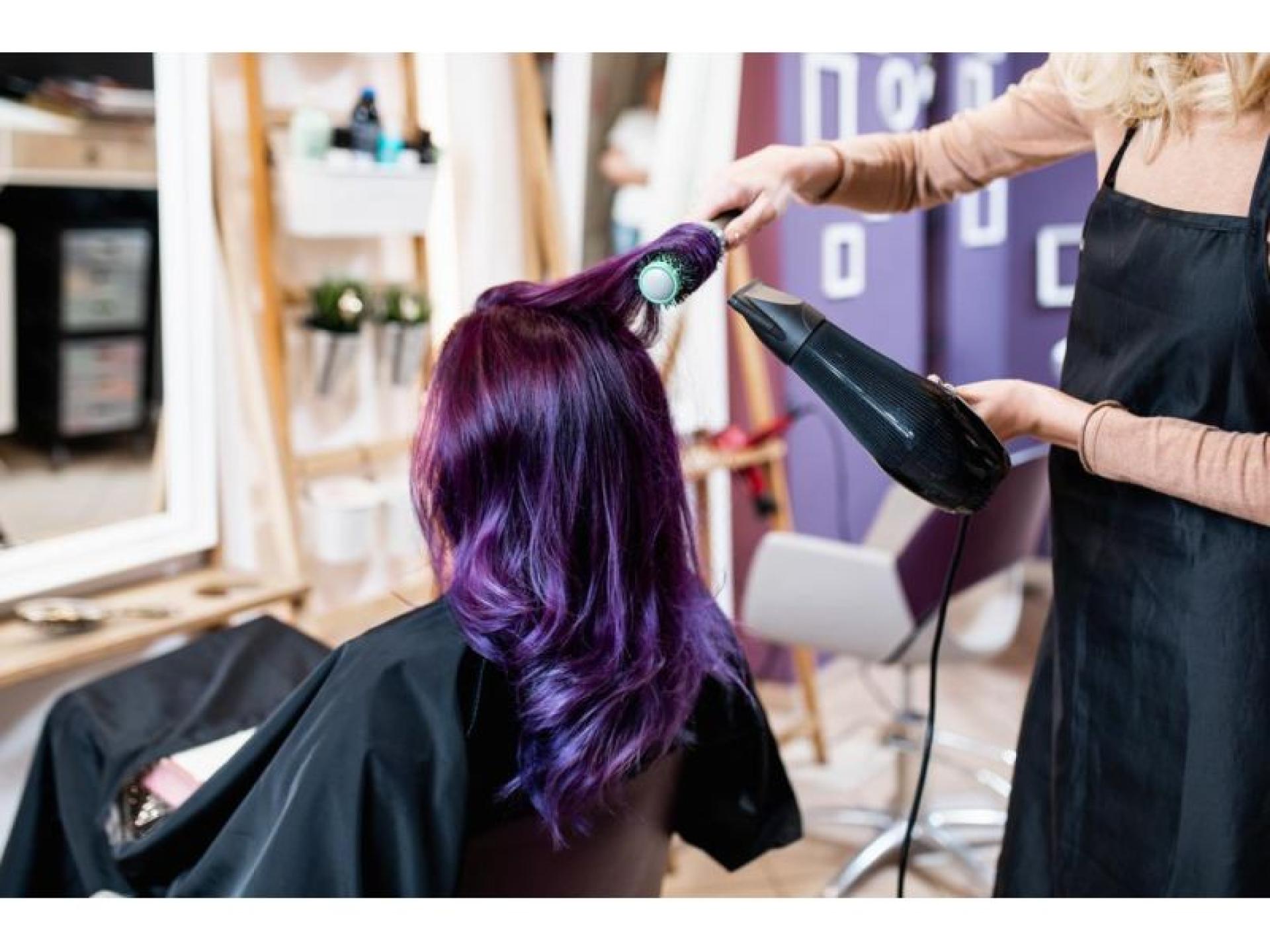 Long-established Hair Salon - 624152 2