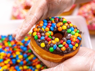 Randy's Donuts is Bringing Sweet Doughnut History to Australia!