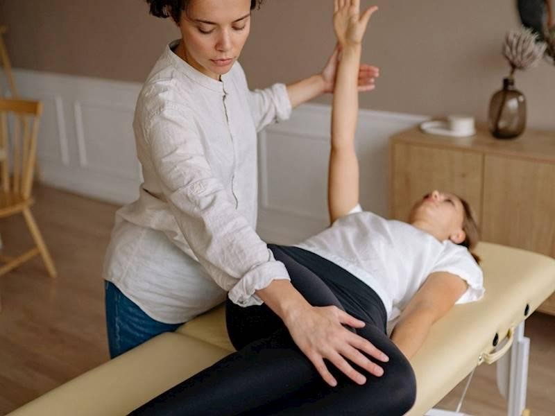 Profitable Physio Clinic. 4km 625432 2