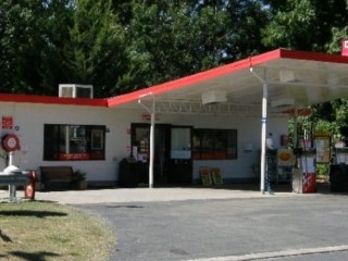 Best Freehold Caravan park & General store on the market. 5 acres