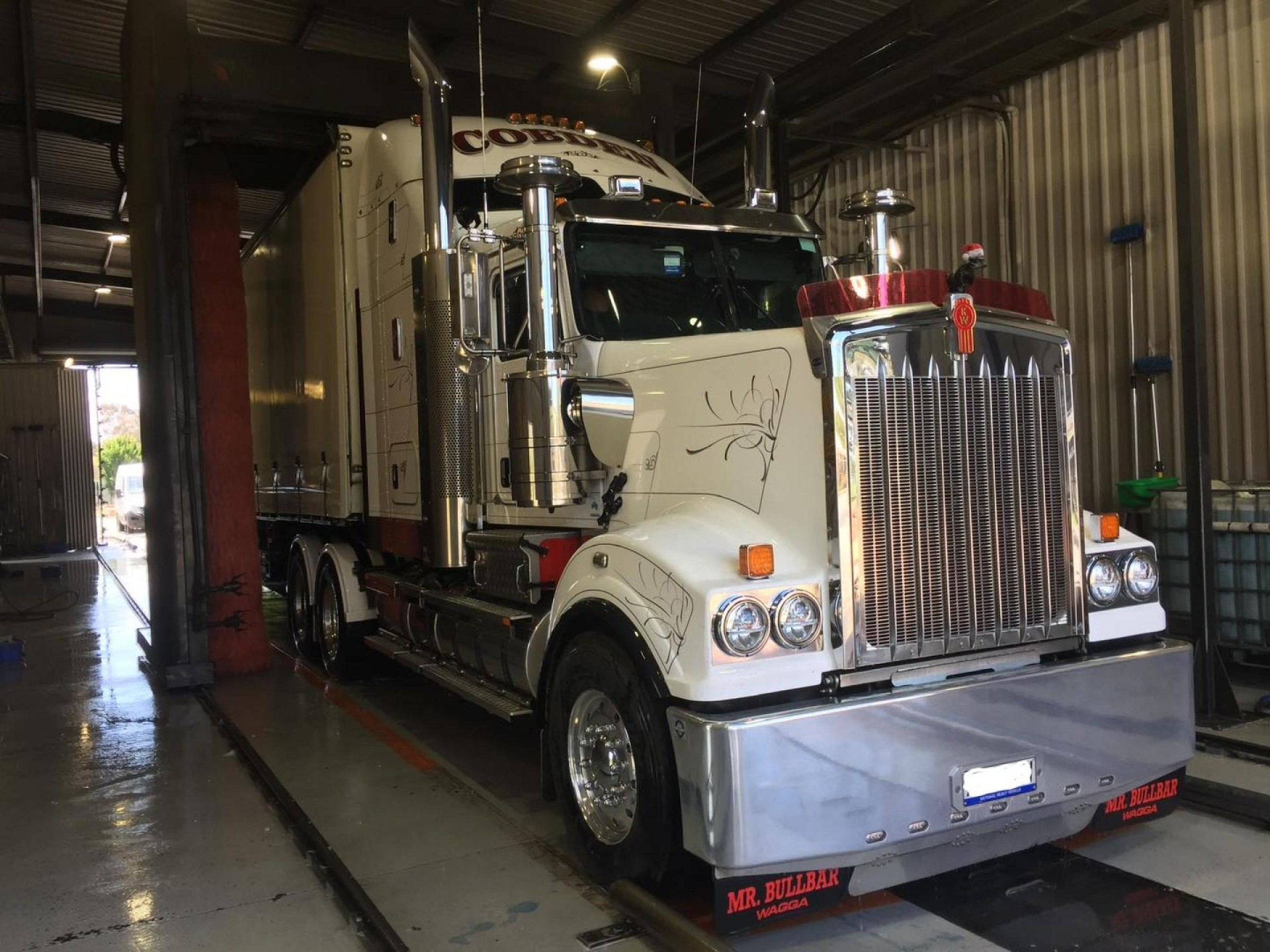 Profitable Drive-through Truck Wash 626662 3