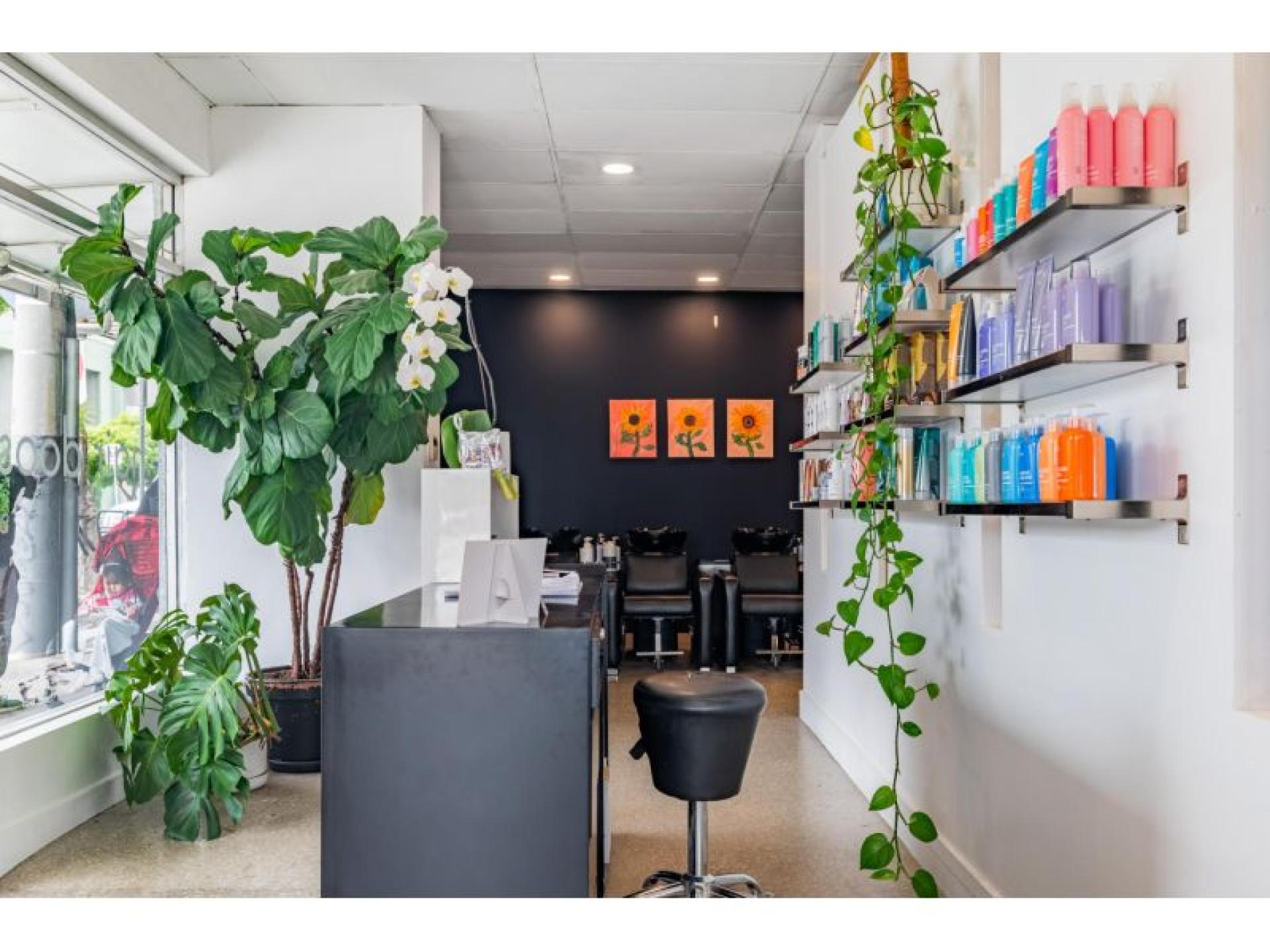 Gardenvale’s Hair Salon 627565 2