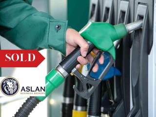BP SERVICE STATION FOR SALE